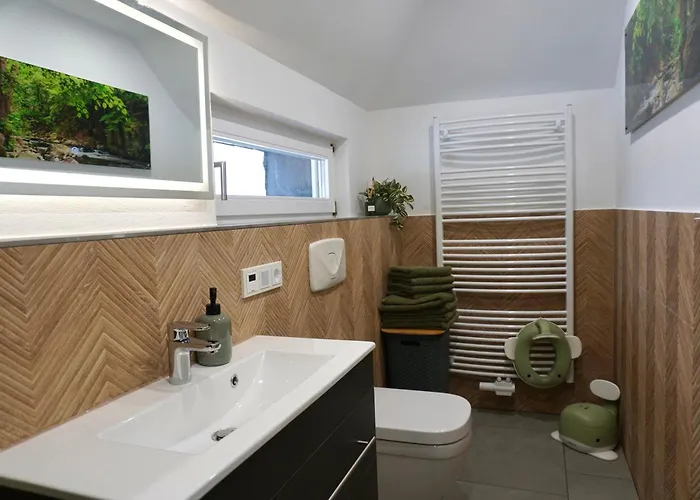 Fewo27 Im Sagenharz - 4 Sterne Dtv - Stilvolles Family-apartment, 2 Sz, Klima, Wlan & Netflix Thale